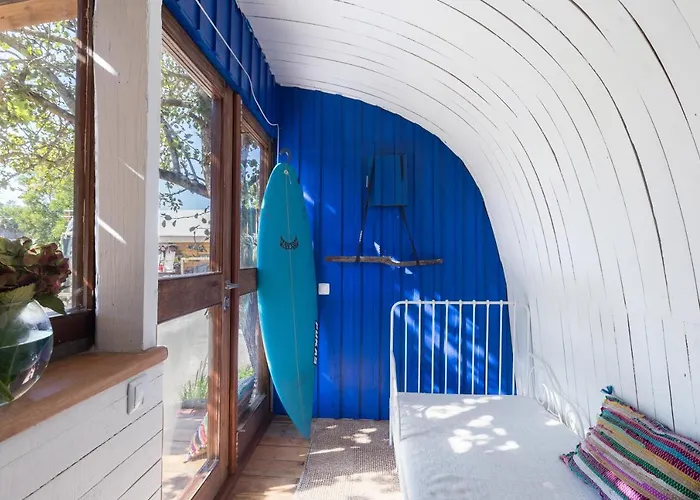 Surf Camp 山林小屋