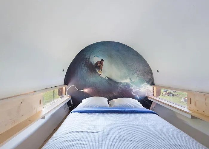 Surf Camp 山林小屋 Maceda