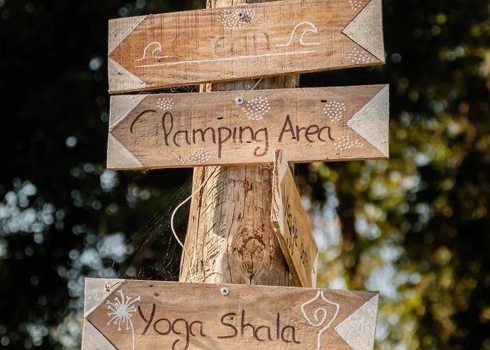 山林小屋 Surf Camp *